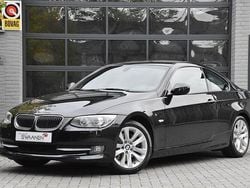 Zwart Gebruikt 2010 BMW 325 Coupé | € 16.950 (Eerlijke prijs)