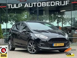 Zwart Gebruikt 2017 Ford Fiesta ST-Line Hatchback | € 9.240 (Eerlijke prijs)