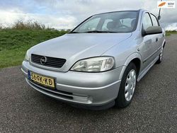 Grijs Gebruikt 2000 Opel Astra Club Sedan | € 1.750 (Eerlijke prijs)