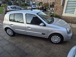 Gebruikt 2005 Renault Clio II | € 2.350 (Eerlijke prijs)