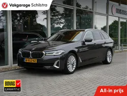 Grijs Gebruikt 2021 BMW 520 Luxury Line Stationwagen | € 35.750 (Eerlijke prijs)