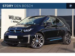 Fluid black Gebruikt 2021 BMW i3 Comfort Edition Hatchback | € 19.950 (Eerlijke prijs)