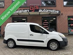 Wit Gebruikt 2017 Citroën Berlingo Comfort Sedan | € 4.249 (Goede deal)