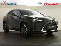 Zwart Gebruikt 2024 Lexus UX 300e Business Edition SUV | € 39.899