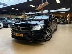 Zwart Gebruikt 2015 Mercedes A180 Ambition Hatchback | € 14.250 (Eerlijke prijs)