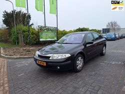 Zwart Gebruikt 2002 Renault Laguna II Expression Hatchback | € 1.299 (Eerlijke prijs)