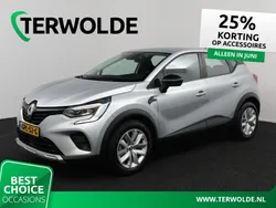 Grijs Gebruikt 2024 Renault Captur Evolution SUV | € 24.620 (Eerlijke prijs)