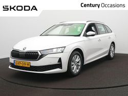 Wit Gebruikt 2024 Skoda Octavia Stationwagen | € 27.900 (Eerlijke prijs)