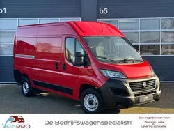 Rood Gebruikt 2020 Fiat Ducato Van | € 14.845 (Eerlijke prijs)