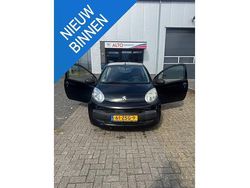Zwart Gebruikt 2012 Peugeot 107 Access Hatchback | € 1.499 (Super prijs)