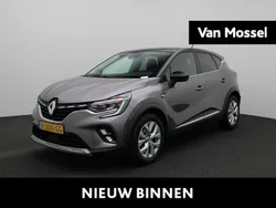Grijs Gebruikt 2022 Renault Captur Intens SUV | € 19.935 (Eerlijke prijs)