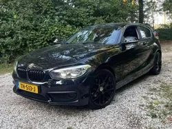Zwart Gebruikt 2015 BMW 116 Hatchback | € 9.250 (Eerlijke prijs)