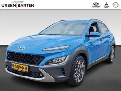 Blauw, metallic lak Gebruikt 2021 Hyundai Kona Premium SUV | € 26.430 (Eerlijke prijs)