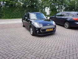 Zwart Gebruikt 2015 Mini Cooper Business Hatchback | € 10.244 (Super prijs)
