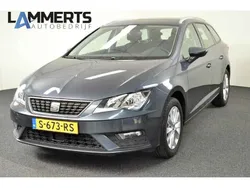 Grijs Gebruikt 2023 Seat Leon ST Style Stationwagen | € 19.950 (Super prijs)