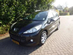 Zwart, metallic lak Gebruikt 2012 Peugeot 207 Active Stationwagen | € 4.950 (Eerlijke prijs)