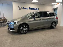 Grijs Gebruikt 2016 BMW 218 Stationwagen | € 10.490 (Goede deal)