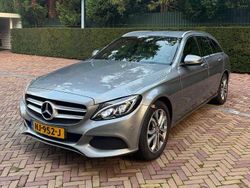 Grijs Gebruikt 2015 Mercedes C350e Edition Stationwagen | € 16.500 (Goede deal)