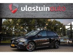 Zwart Gebruikt 2022 Mercedes B250 Business MPV | € 29.450