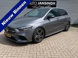 Grijs Gebruikt 2019 Mercedes B200 Business MPV | € 22.845 (Eerlijke prijs)
