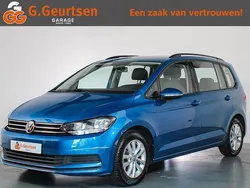 Blauw Gebruikt 2016 VW Touran Comfortline MPV | € 17.900 (Iets duurder)