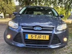 Grijs Gebruikt 2014 Ford Focus Hatchback | € 5.599 (Eerlijke prijs)