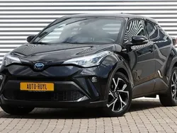 Zwart Gebruikt 2021 Toyota C-HR Team SUV | € 23.890 (Eerlijke prijs)