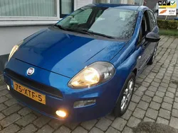 Blauw Gebruikt 2012 Fiat Punto Evo Easy Hatchback | € 3.350 (Eerlijke prijs)