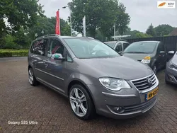 Grijs Gebruikt 2007 VW Touran Highline MPV | € 1.749