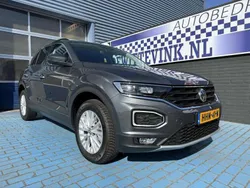Grijs Gebruikt 2019 VW T-Roc Style SUV | € 24.950 (Goede deal)