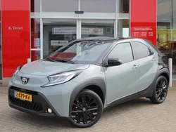 Groen Gebruikt 2024 Toyota Aygo Design Hatchback | € 19.995 (Iets duurder)