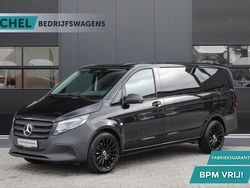 Zwart (metallic) Gebruikt 2024 Mercedes Vito Sedan | € 45.950