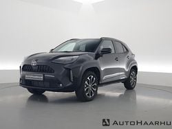 Zwart Nieuw 2025 Toyota Yaris Cross SUV | € 32.450 (Eerlijke prijs)