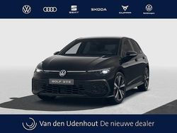 Zwart Nieuw 2025 VW Golf VIII GTE Hatchback | € 48.301 (Eerlijke prijs)