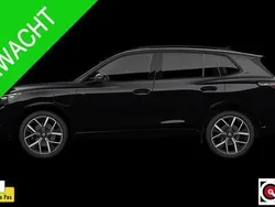 , metallic lak Nieuw 2025 VW Tiguan R-line Edition SUV | € 58.950 (Goede deal)