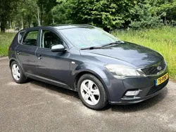 Grijs Gebruikt 2011 Kia Ceed MPV | € 3.499 (Eerlijke prijs)