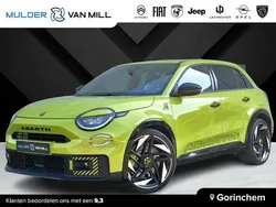 Groen Nieuw 2025 Abarth 600e Scorpionissima SUV | € 50.995