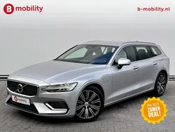 Grijs Gebruikt 2019 Volvo V60 Inscription Stationwagen | € 27.695 (Super prijs)