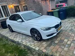 Wit Gebruikt 2013 BMW 320 Sedan | € 10.000