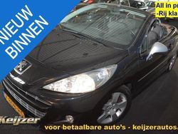 Zwart Gebruikt 2011 Peugeot 207 CC Cabriolet | € 4.950 (Eerlijke prijs)