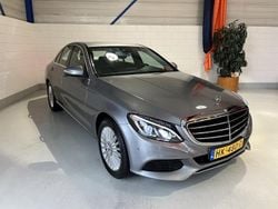 Grijs Gebruikt 2015 Mercedes C180 Prestige Sedan | € 17.850 (Goede deal)