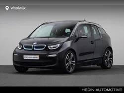 Zwart Gebruikt 2019 BMW i3 Basis Hatchback | € 18.440 (Eerlijke prijs)