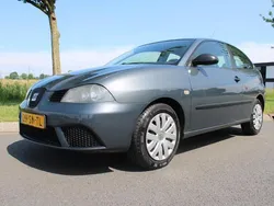 Grijs Gebruikt 2006 Seat Ibiza Reference Hatchback | € 1.375 (Eerlijke prijs)