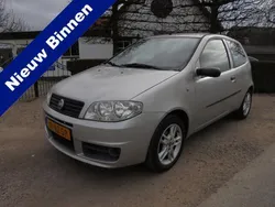 Grijs Gebruikt 2005 Fiat Punto Sport Hatchback | € 2.450 (Eerlijke prijs)