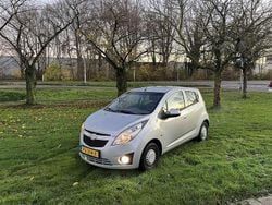 Zilver Gebruikt 2010 Chevrolet Spark LS Hatchback | € 1.400 (Goede deal)