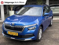 Blauw Gebruikt 2023 Skoda Kamiq Ambition SUV | € 20.699 (Eerlijke prijs)