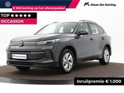Grijs, metallic lak Gebruikt 2024 VW Tiguan Edition SUV | € 35.440 (Super prijs)
