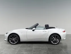 Wit Gebruikt 2018 Mazda MX5 Cabriolet | € 26.490 (Eerlijke prijs)