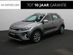 Grijs Gebruikt 2024 Kia Stonic SUV | € 25.400 (Eerlijke prijs)