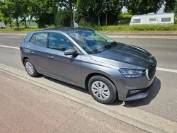 Grijs Gebruikt 2023 Skoda Fabia Clever Sedan | € 17.999